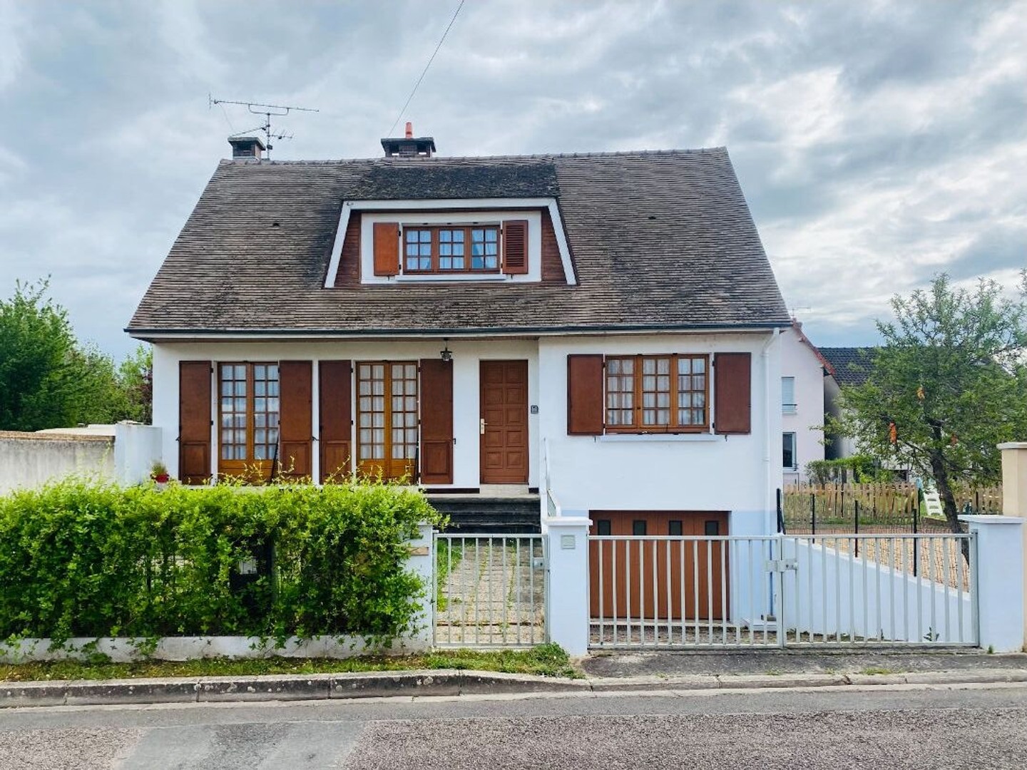 Maison Montlucon 4 pièce(s) 130 m2