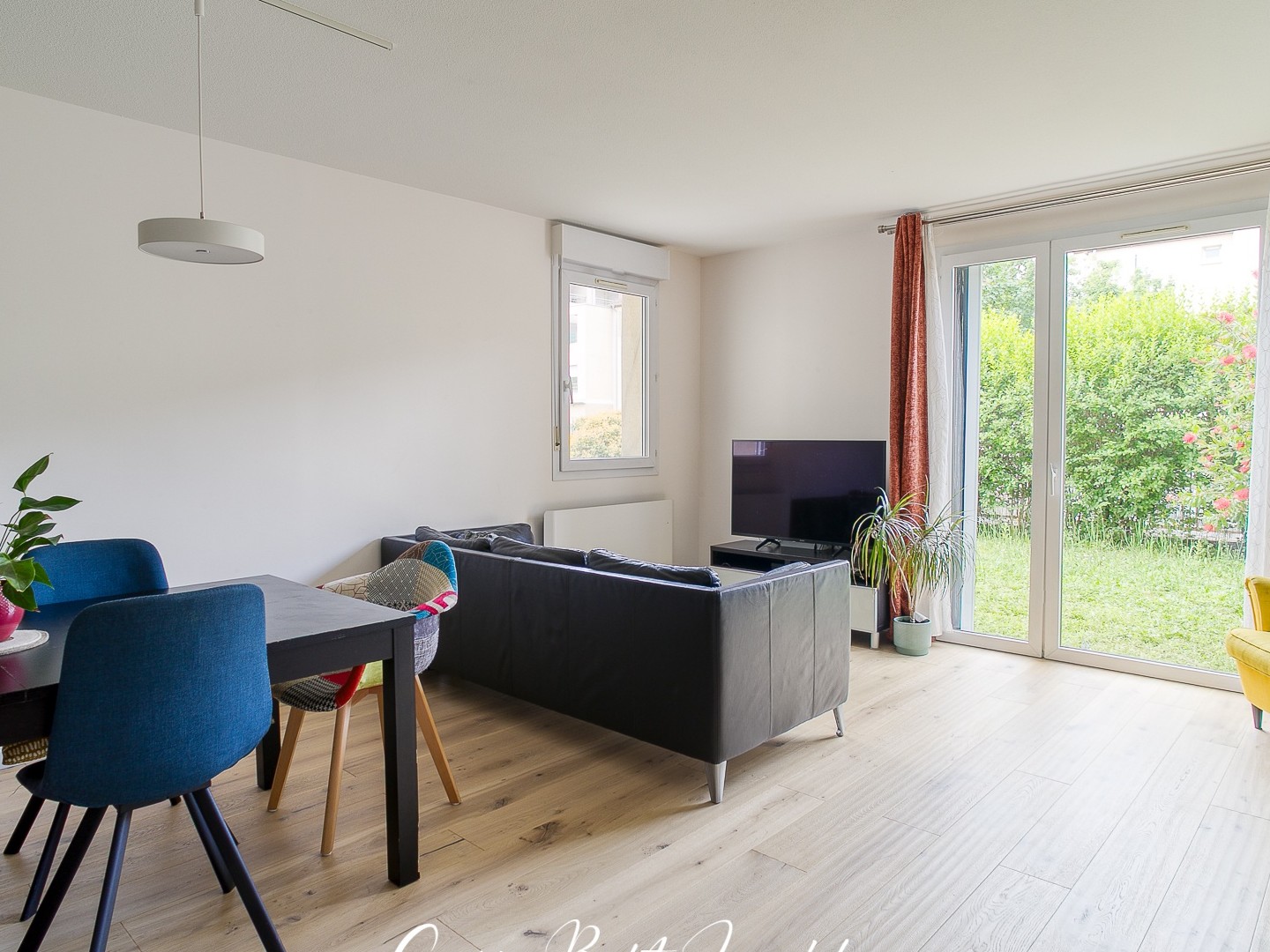 Appartement à vendre - 5 pièces - 99m2 - Saint-Priest (69800)