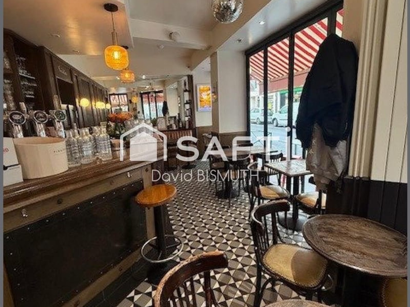 Bureaux à vendre - 2 pièces - 70m2 - Levallois-Perret (92300)