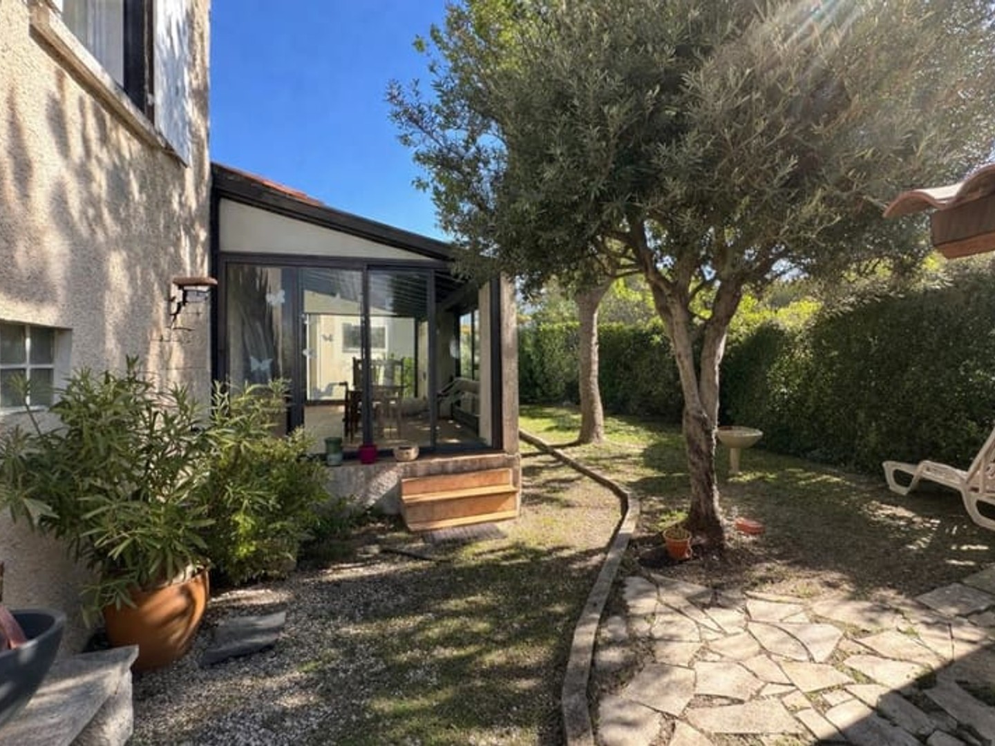 Immeuble à vendre - 6 pièces - 141m2 - Eyguières (13430)