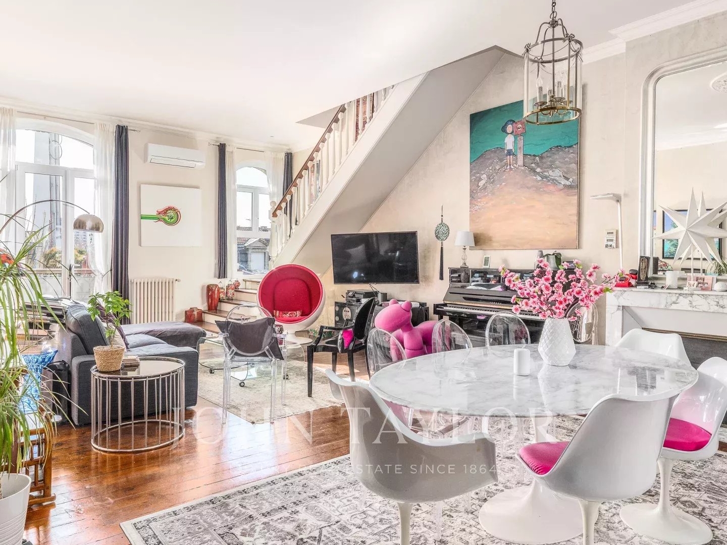 Appartement avec terrasse tropézienne et ascenseur | Quartier Chaban-Delmas