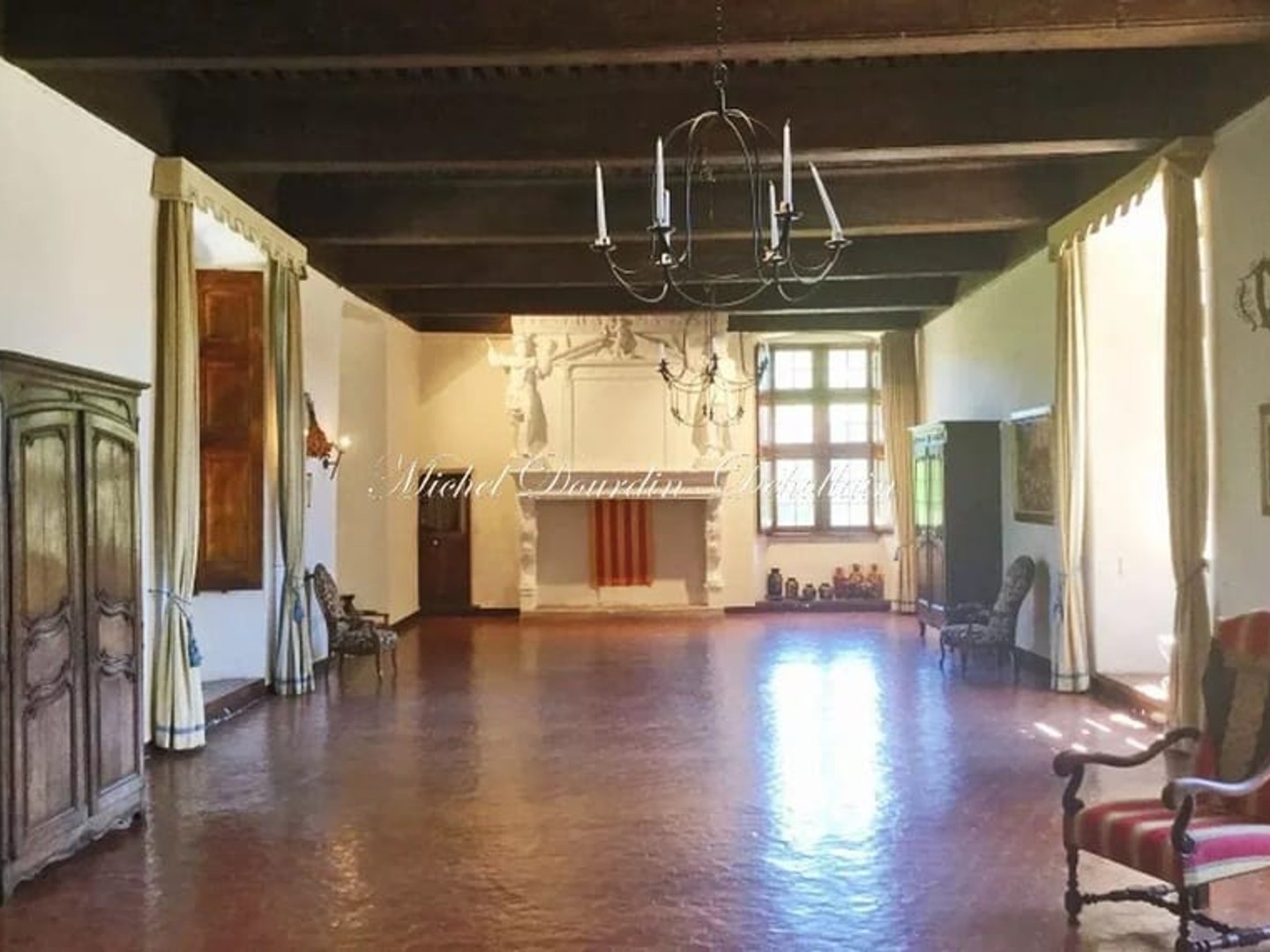 Maison à vendre - 18 pièces - 1200m2 - Gréoux-Les-Bains (04800)