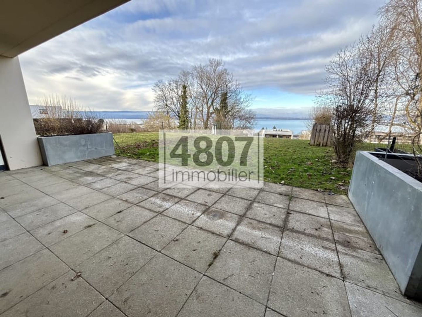 Appartement à vendre - 2 pièces - 41m2 - Évian-Les-Bains (74500)
