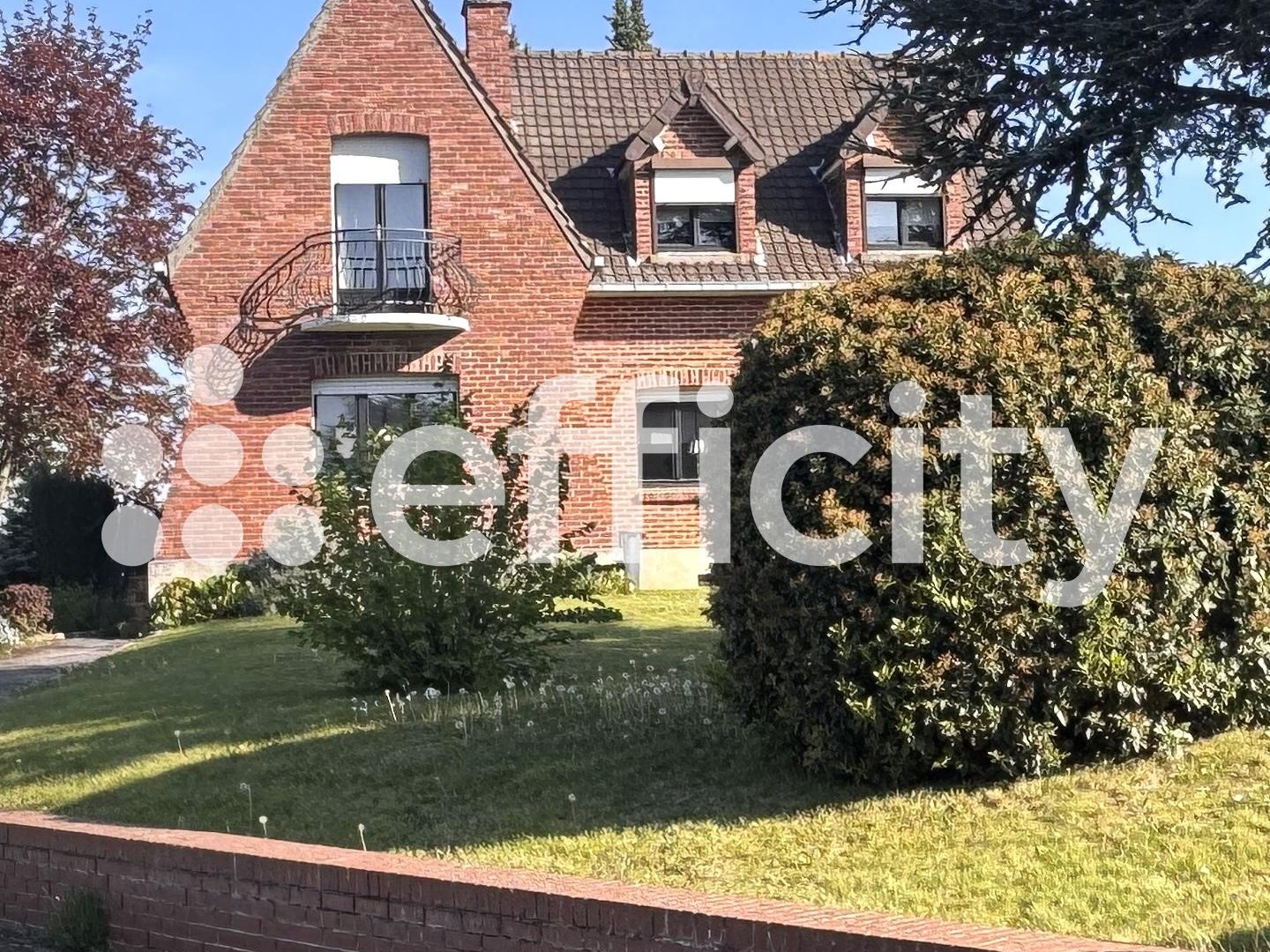 Maison à vendre - 5 pièces - 160m2 - Écourt-Saint-Quentin (62860)