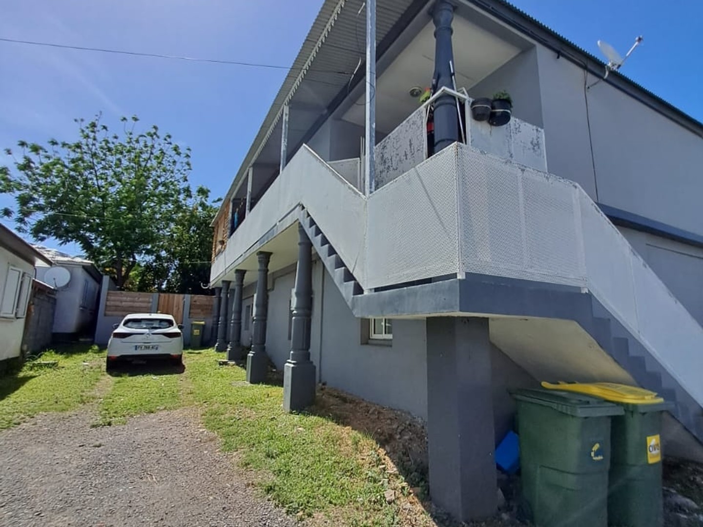 Immeuble à vendre - 100m2 - Saint-Louis (97450)