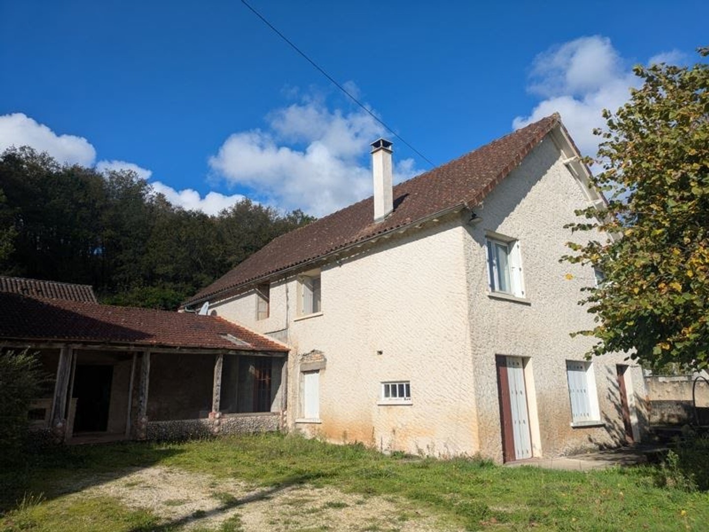 Maison à vendre - 9 pièces - 198m2 - Coulaures (24420)