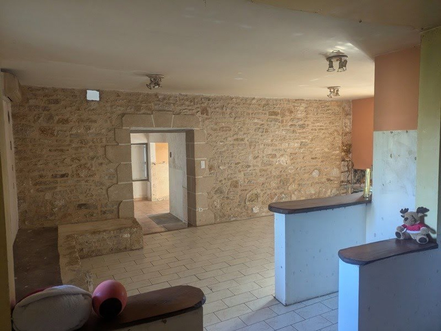 Maison à vendre - 9 pièces - 198m2 - Coulaures (24420)