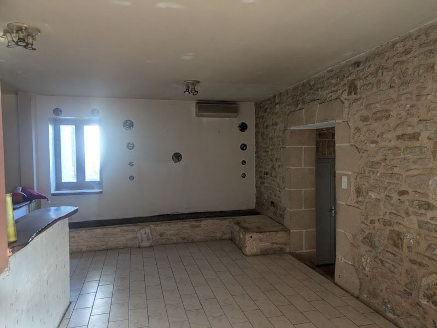 Maison à vendre - 9 pièces - 198m2 - Coulaures (24420)