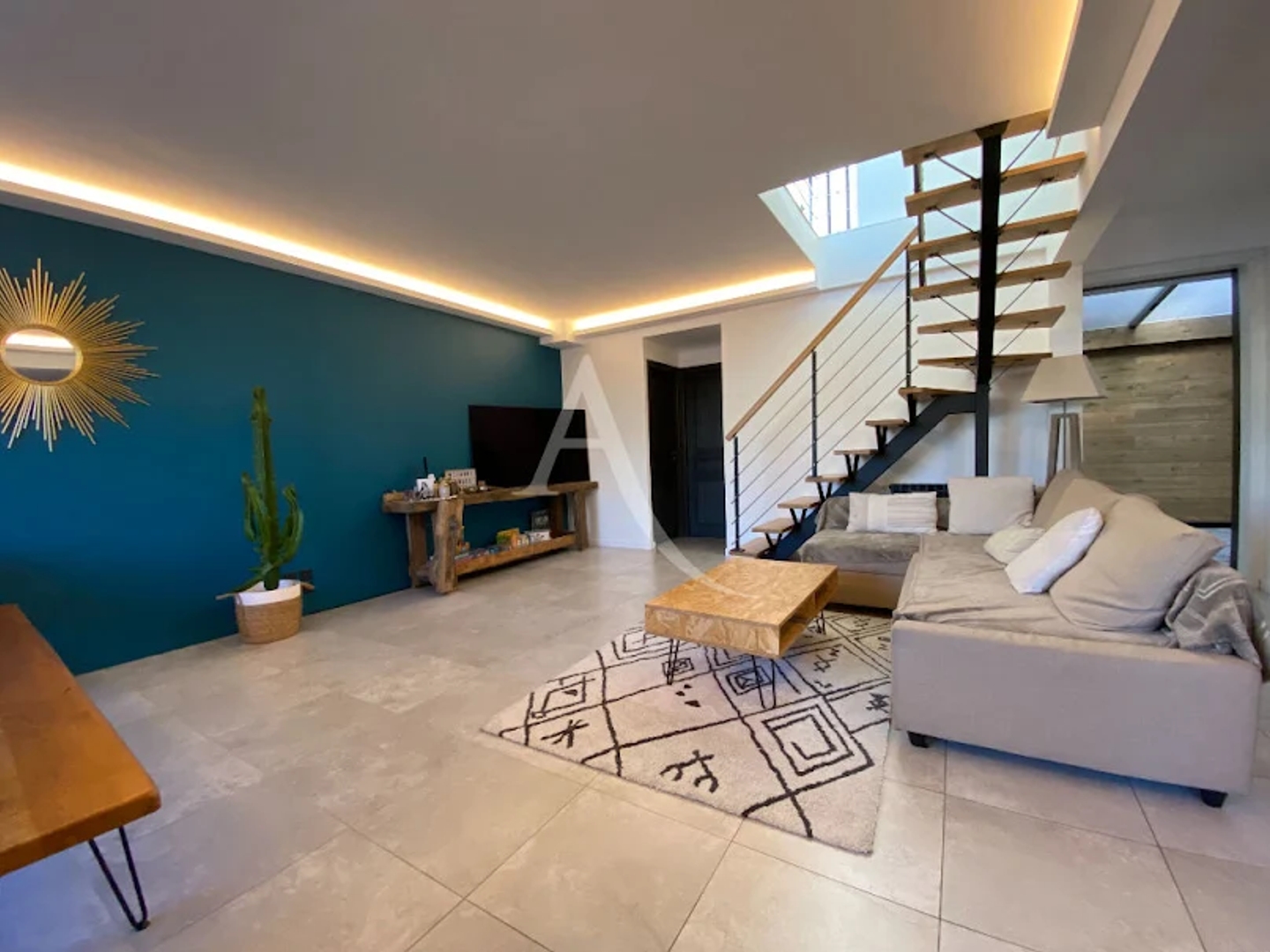 Maison à vendre - 5 pièces - 144m2 - Saint-Gilles-Croi... (85800)